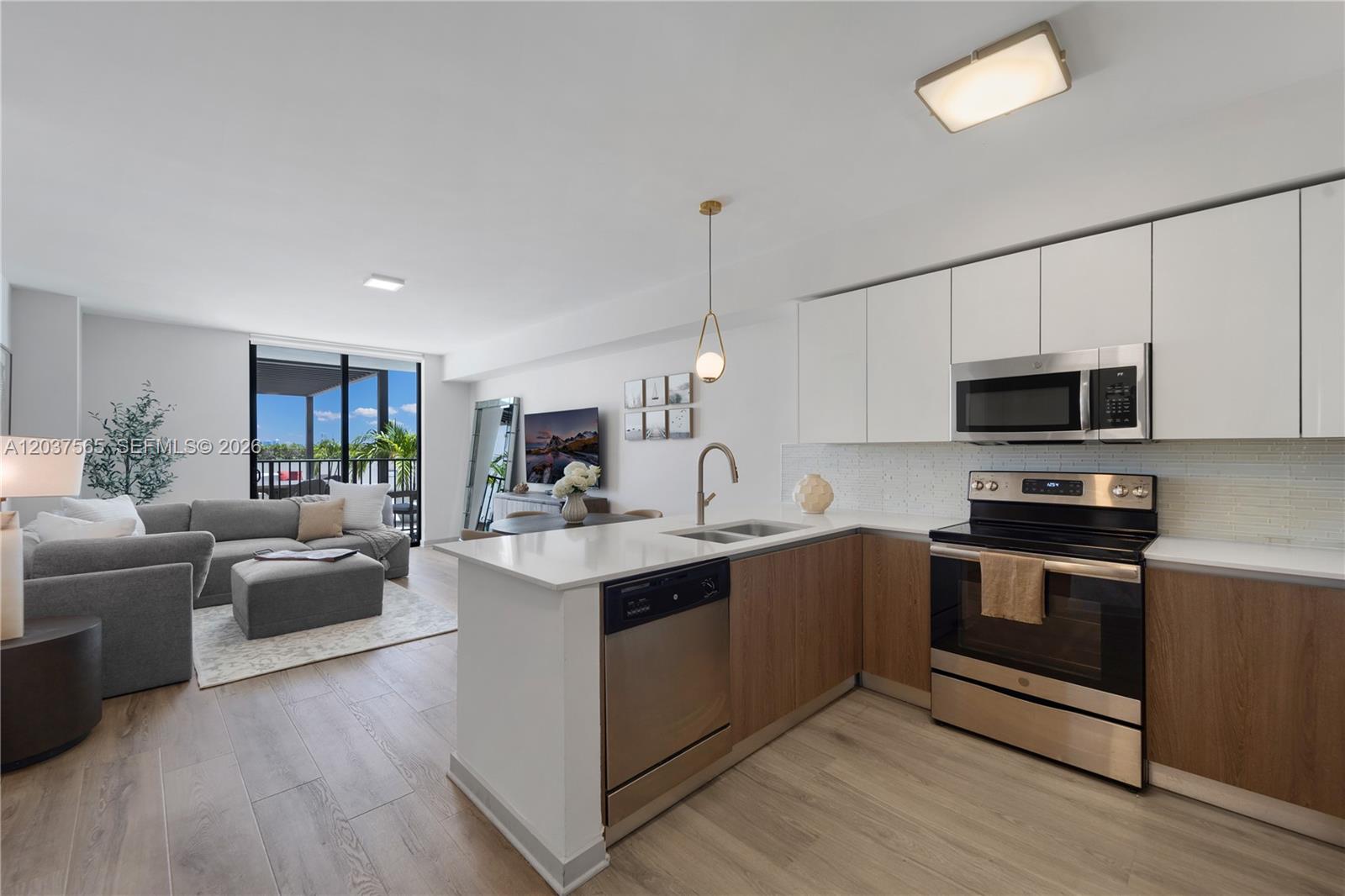 1501 SW 37th Ave # 1307, Miami FL 33145