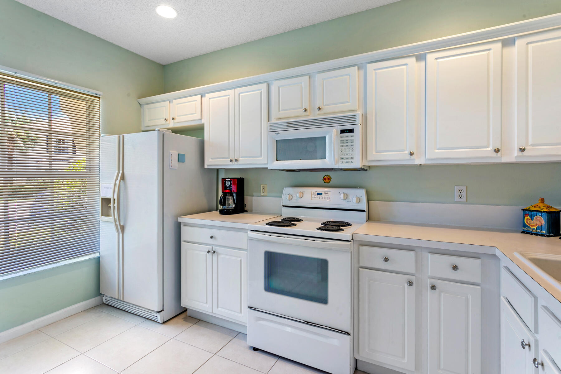 4976 PALMBROOKE Circle — Photo 3