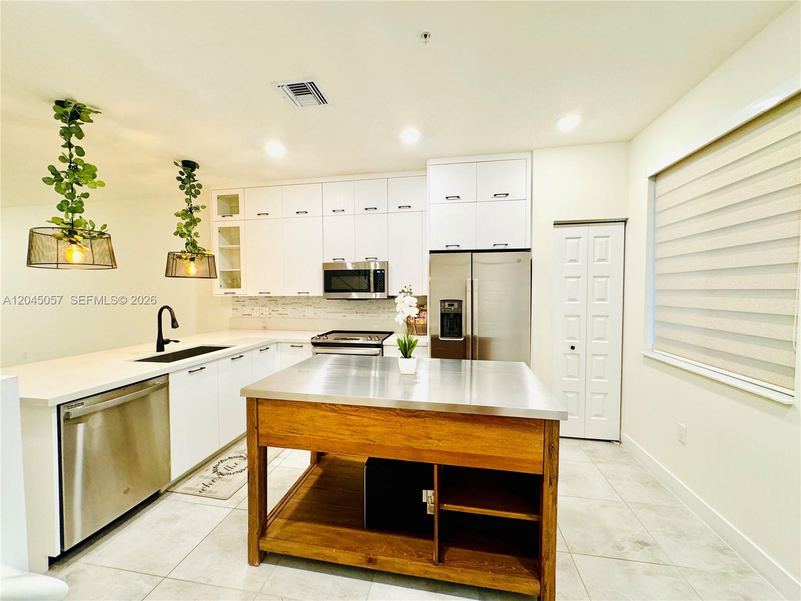 10295 NW 64th Ter # 104, Doral FL 33178