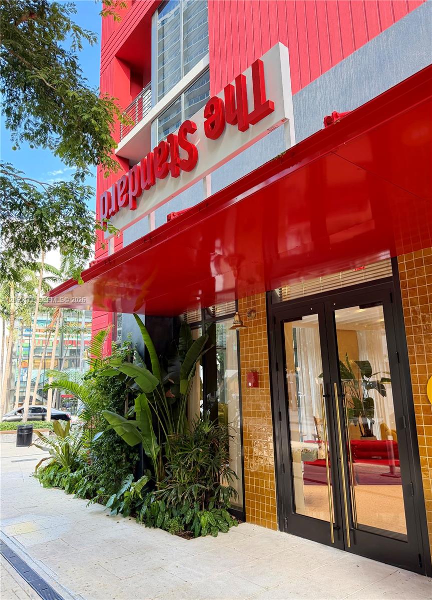 90 NE 32nd ST # 711, Miami FL 33127