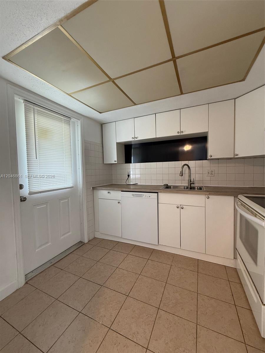 3300 NE 10th Ter # 53, Pompano Beach FL 33064