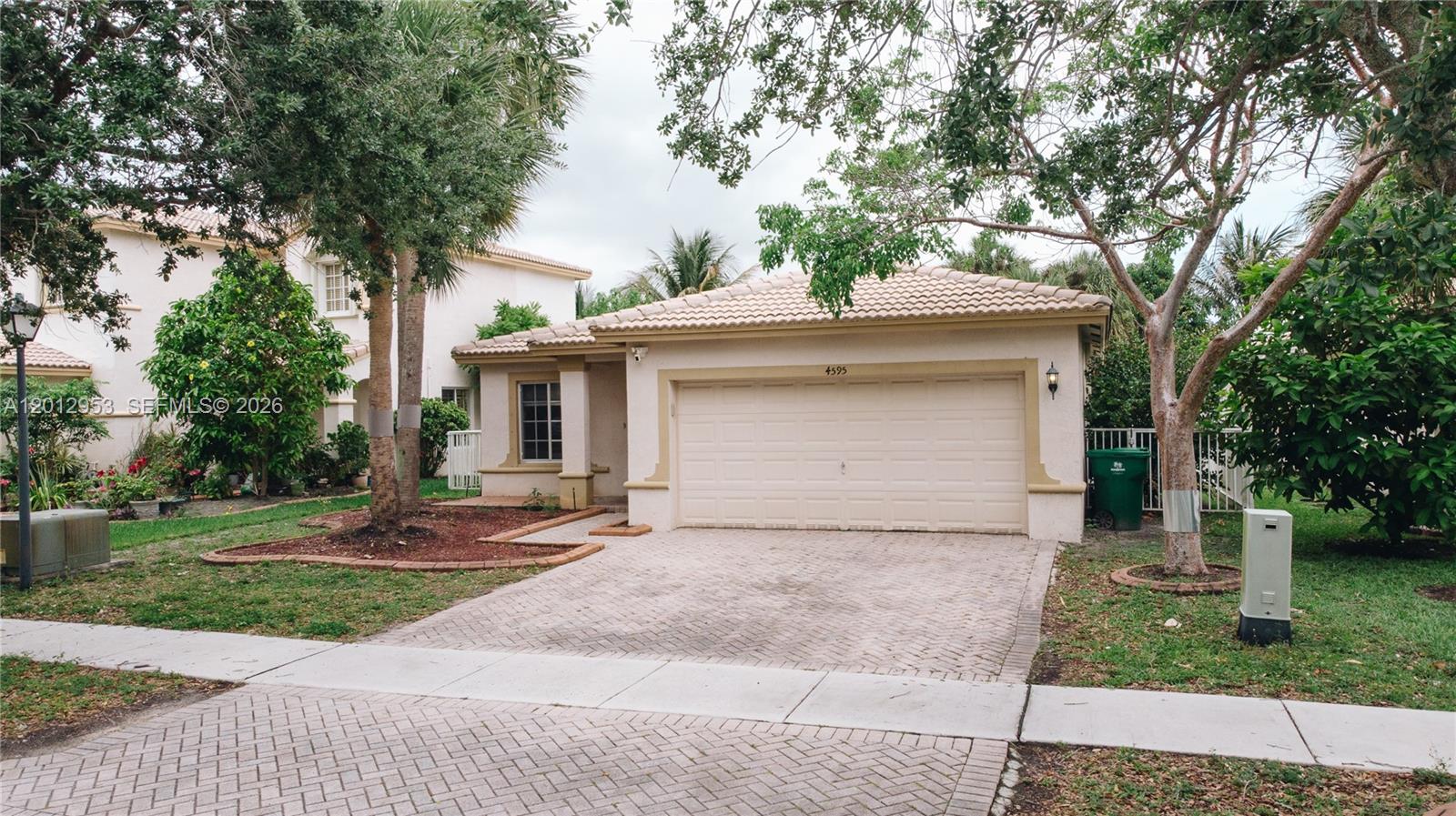 4595 SW 125th Ln, Miramar FL 33027