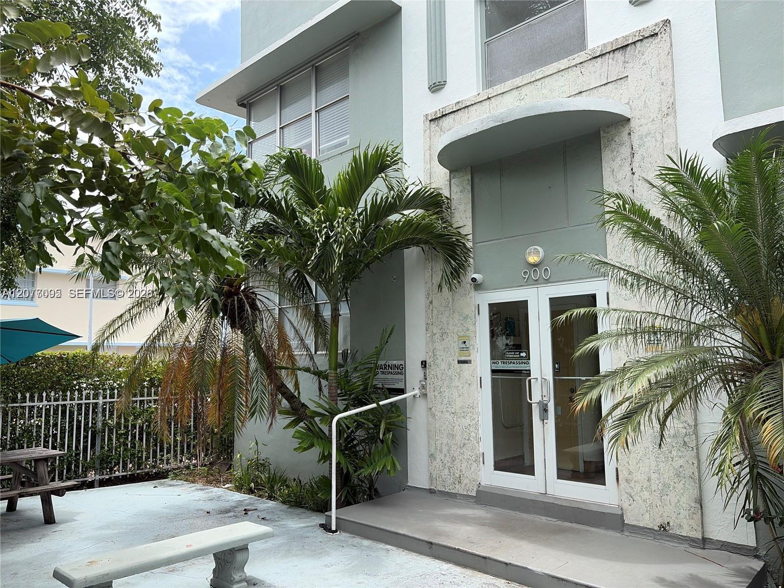 900 Jefferson Ave # 2 — Photo 2