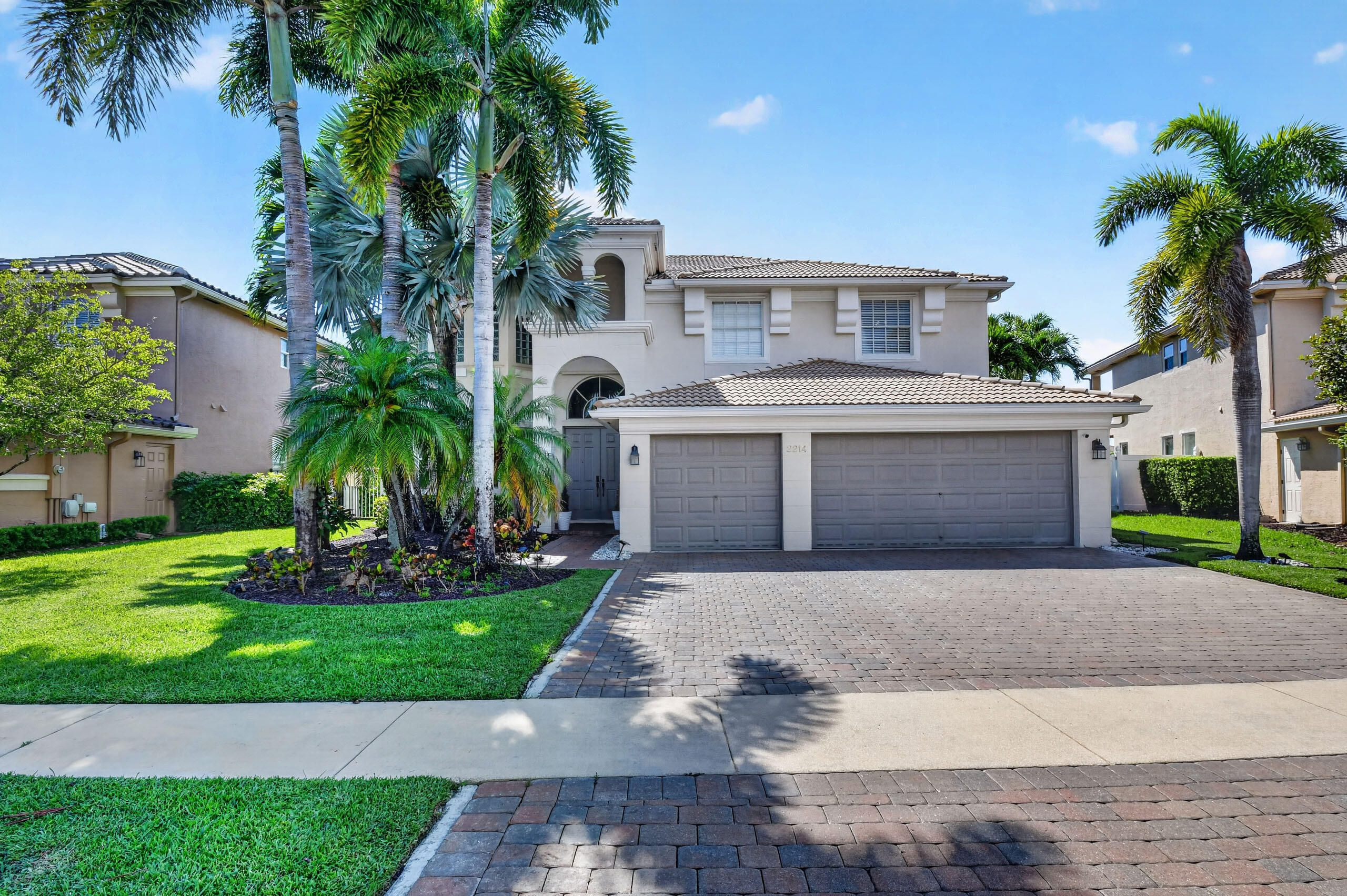 2214 Ridgewood Circle, Royal Palm Beach FL 33411