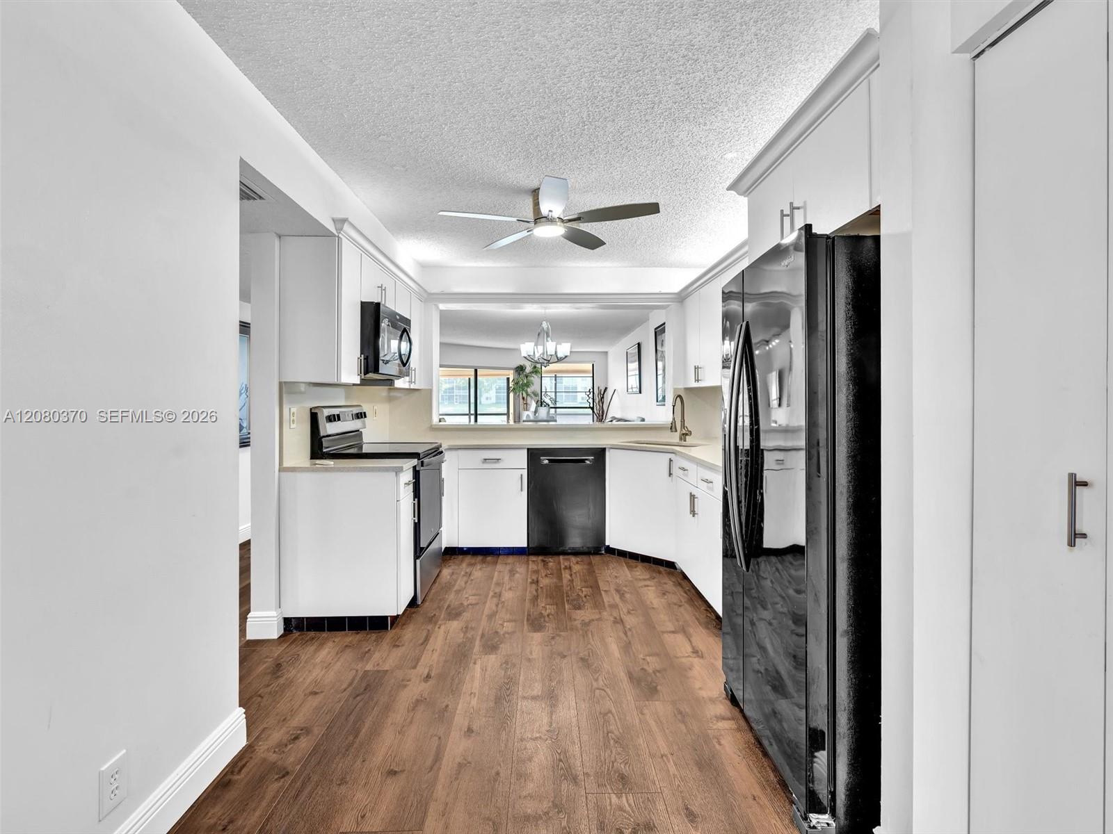 7518 Fairfax Dr # 110 — Photo 3