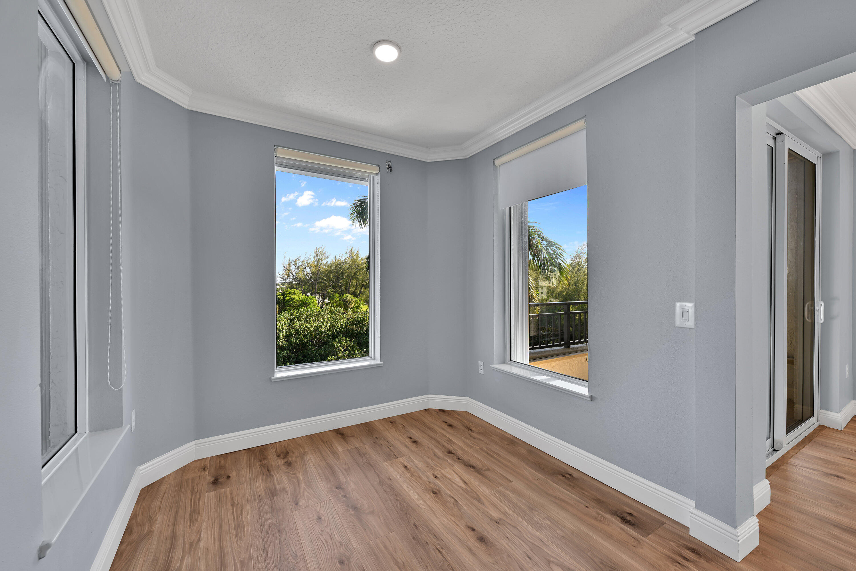 2880 NE 14th Street Causeway # 413 — Photo 4