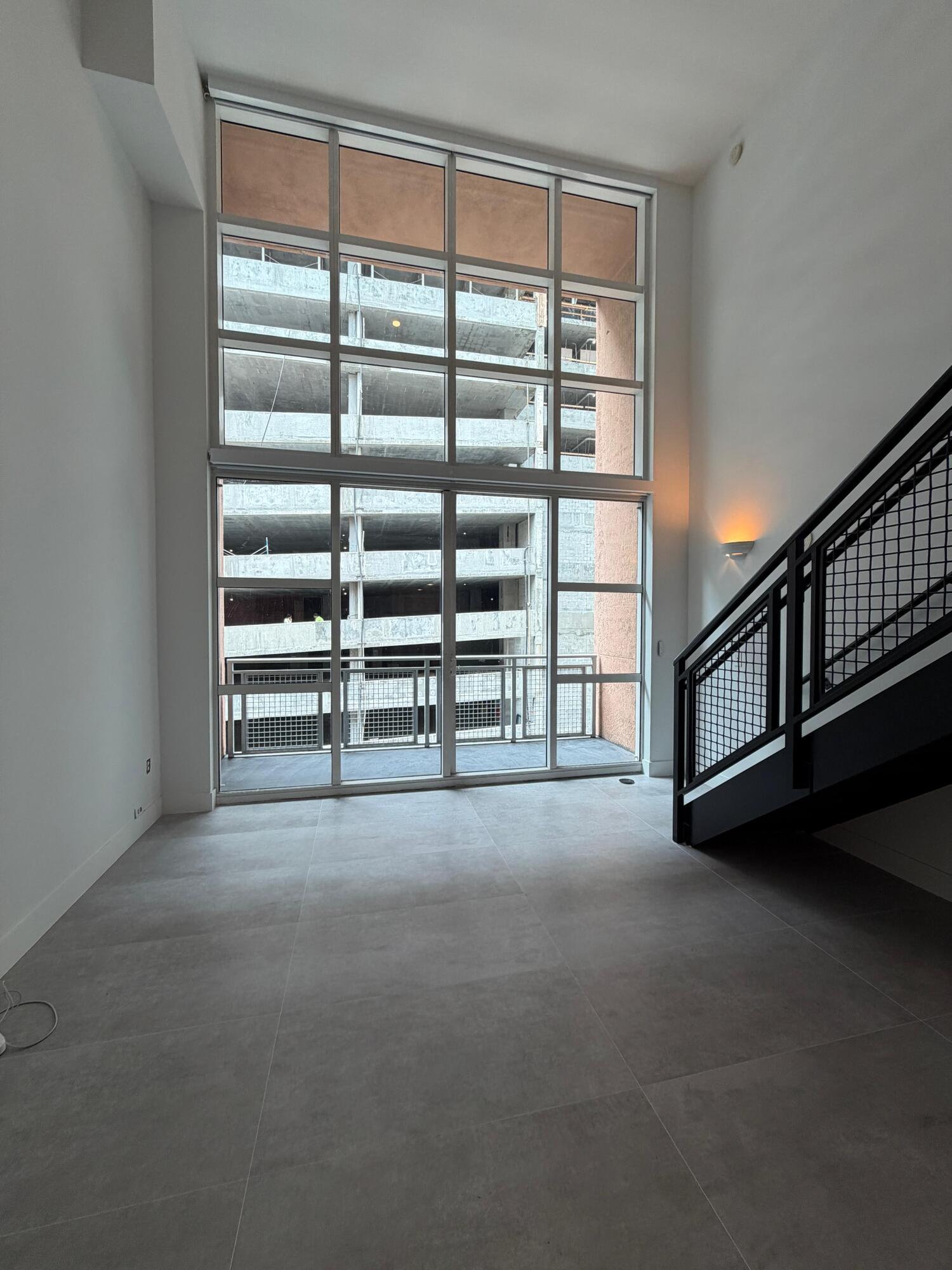 244 BISCAYNE Boulevard # 645 — Photo 4