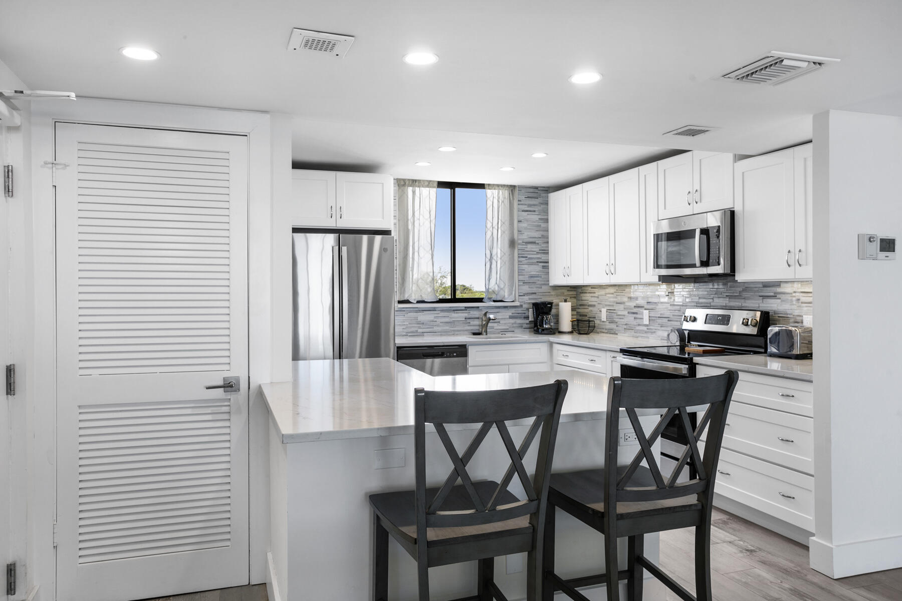 300 Ocean Trail Way # 510 — Photo 4