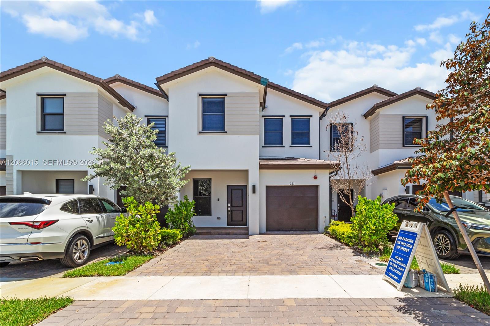 221 SW 159th Way, Pembroke Pines FL 33027