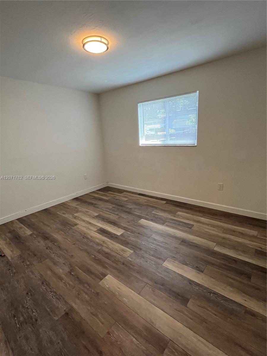2353 SW 4th St View 10