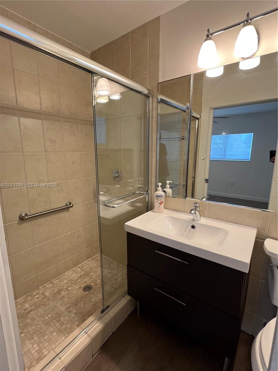 2353 SW 4th St View 5