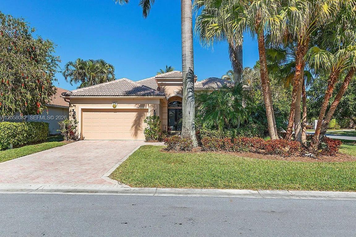 8155 Cypress Point Rd — Photo 3