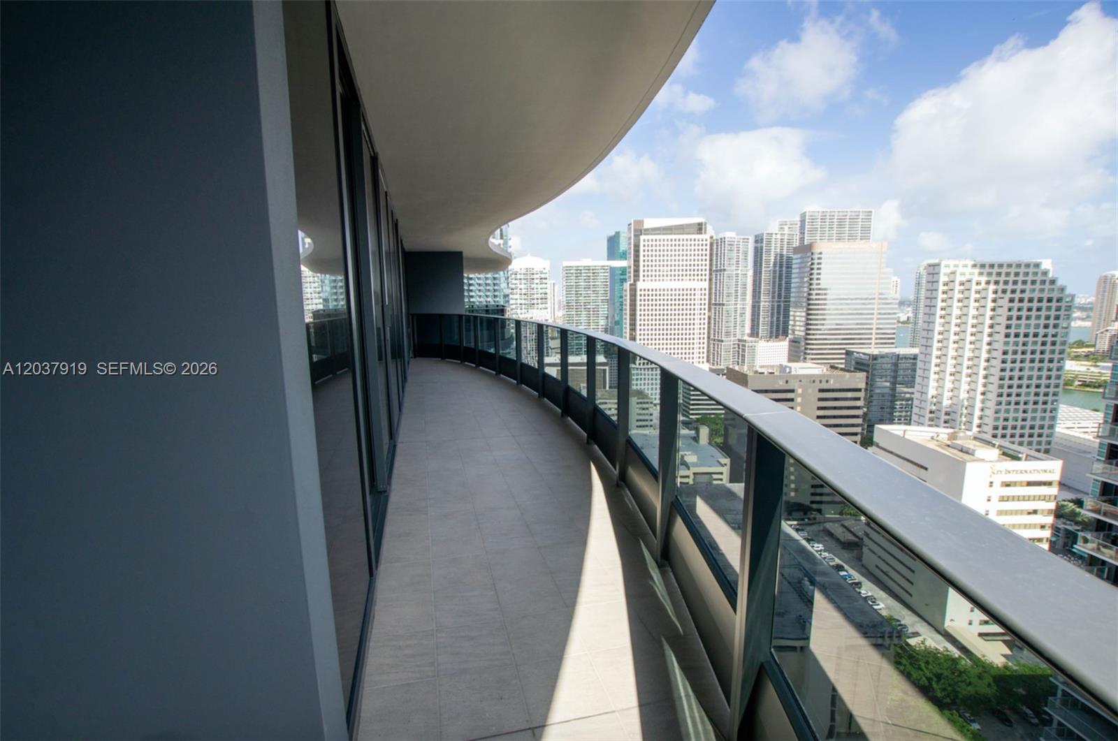 1000 Brickell Plaza # 2809, Miami FL 33131