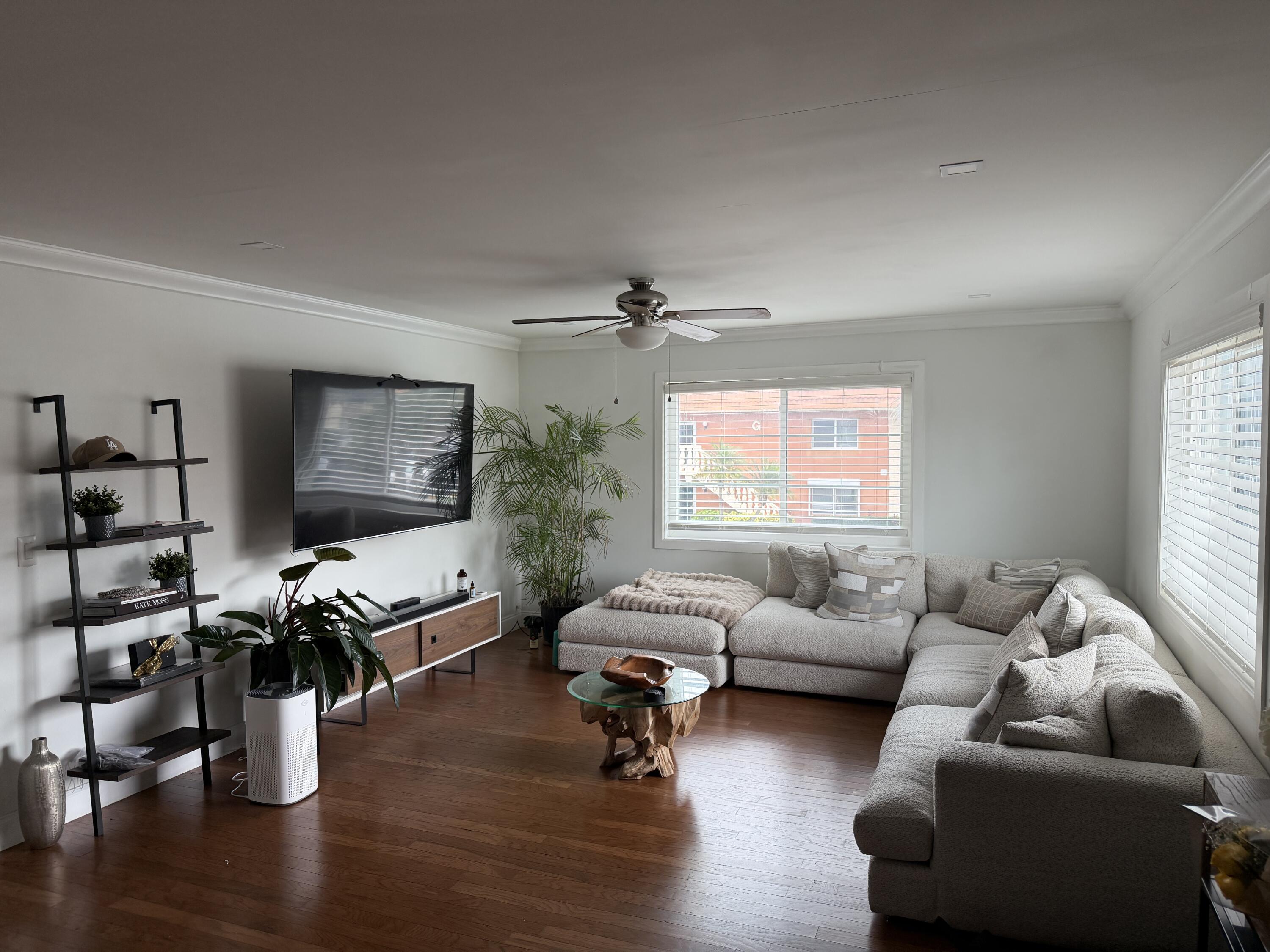 9 NE 19th Court # 212c, Wilton Manors FL 33305