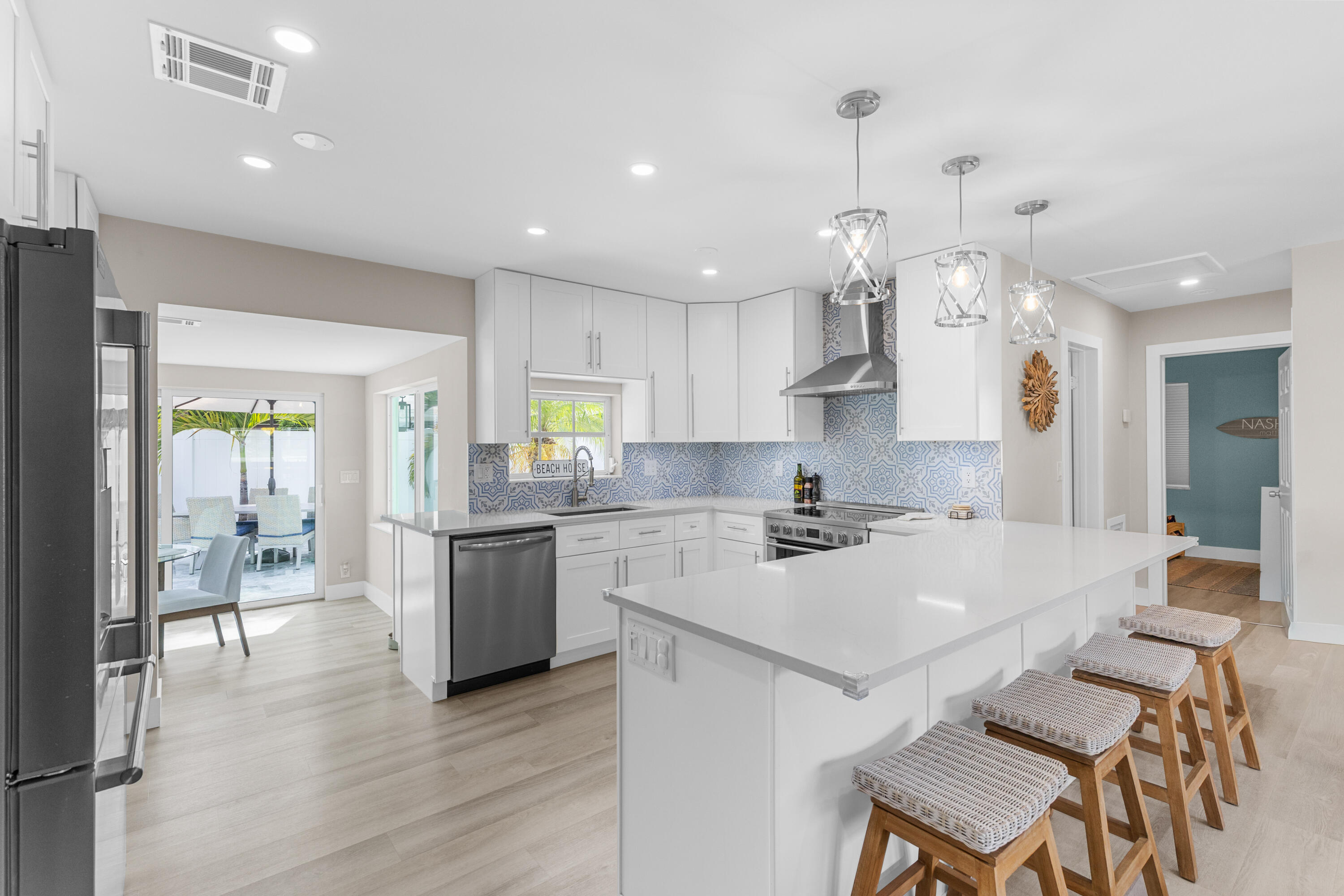 612 SE 10th Avenue, Deerfield Beach FL 33441