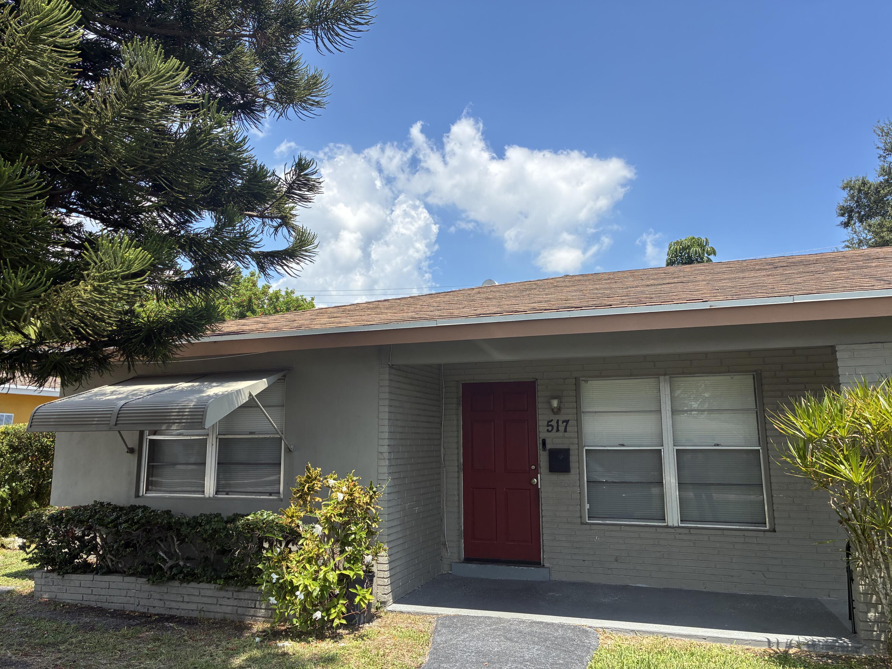 517 Silver Beach Road, Lake Park FL 33403