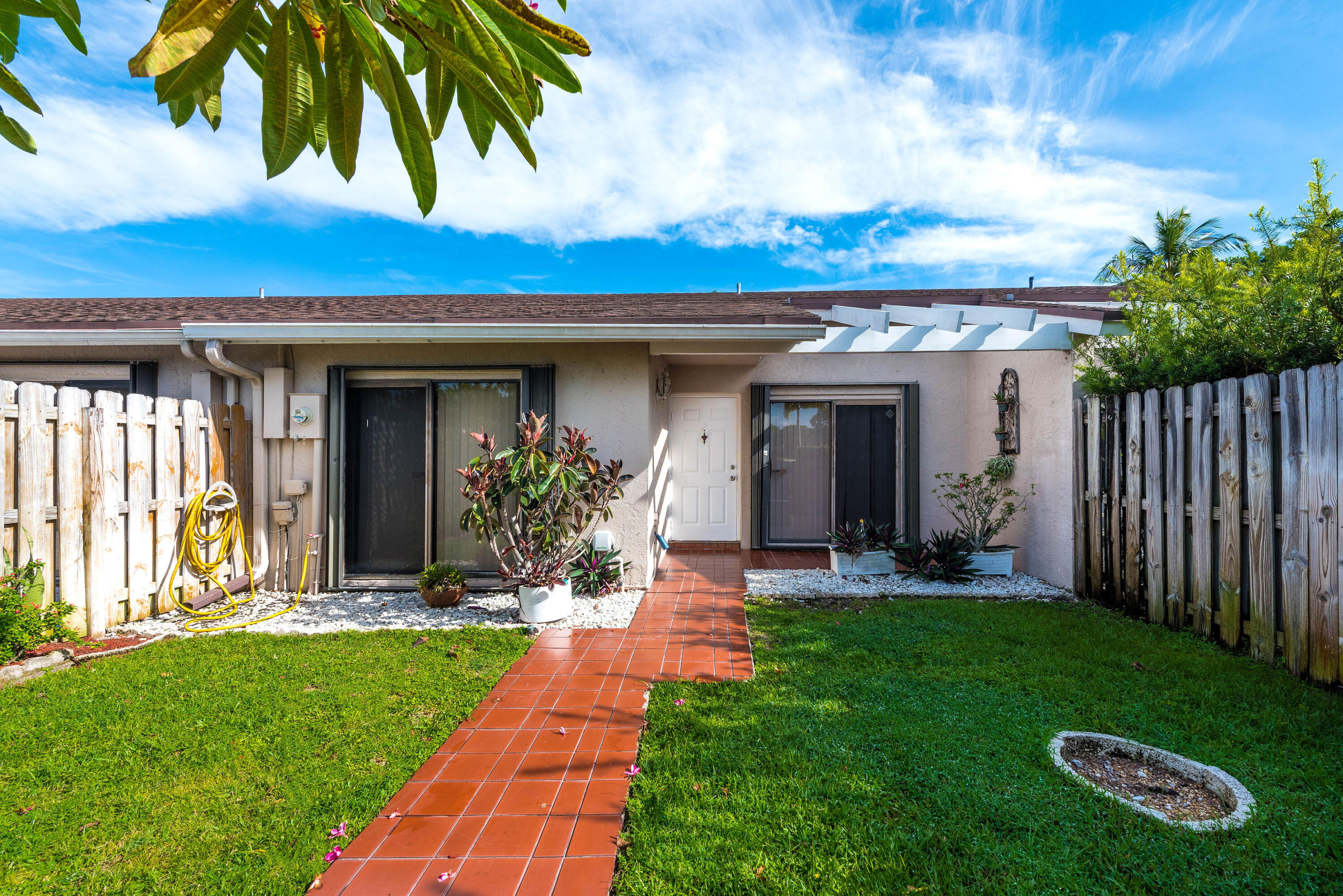 1013 NW 53RD Street — Photo 3