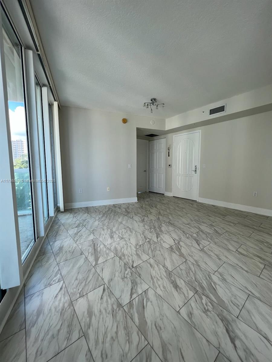3370 Hidden Bay Dr # 610 — Photo 3