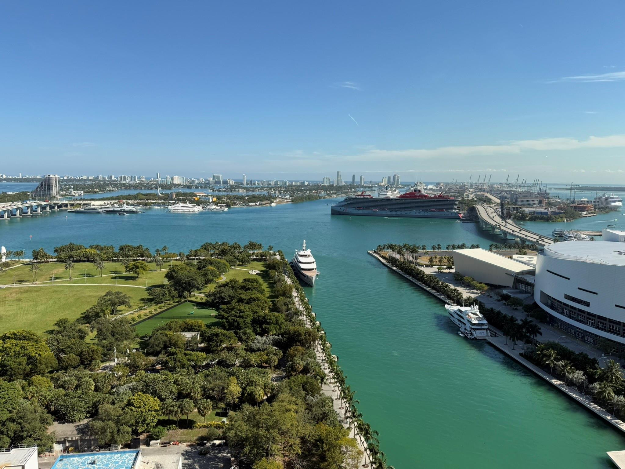 900 Biscayne Boulevard # 2807, Miami FL 33132