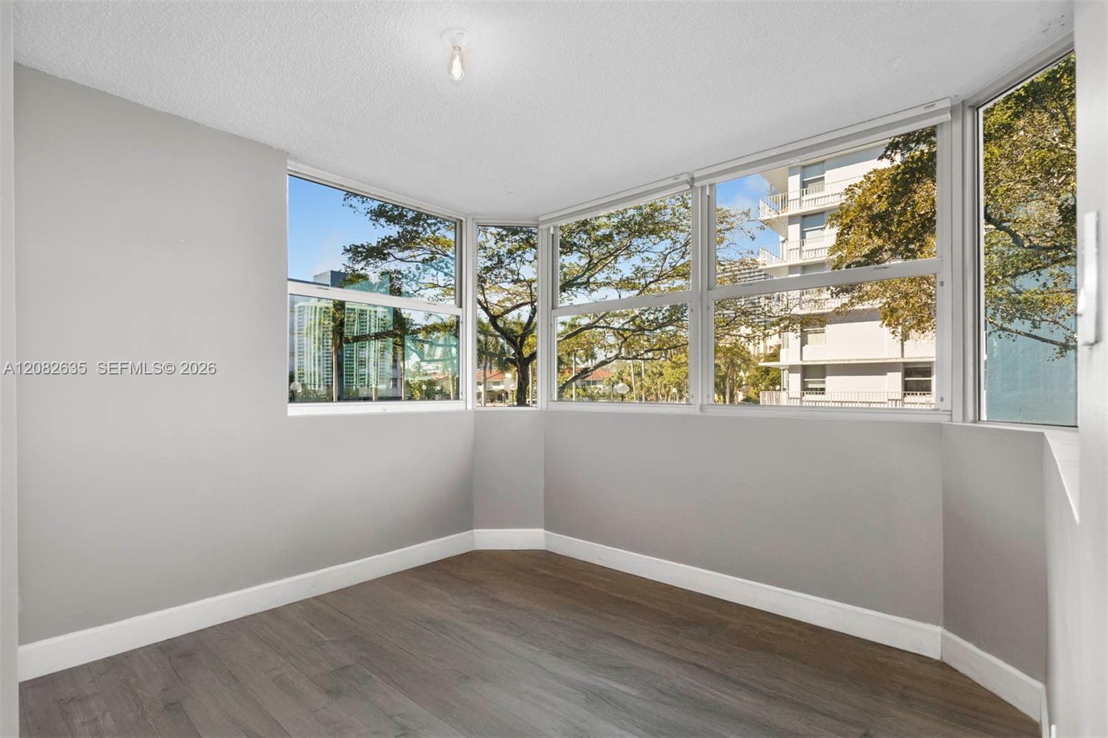 16558 NE 26th Ave # 2G — Photo 5