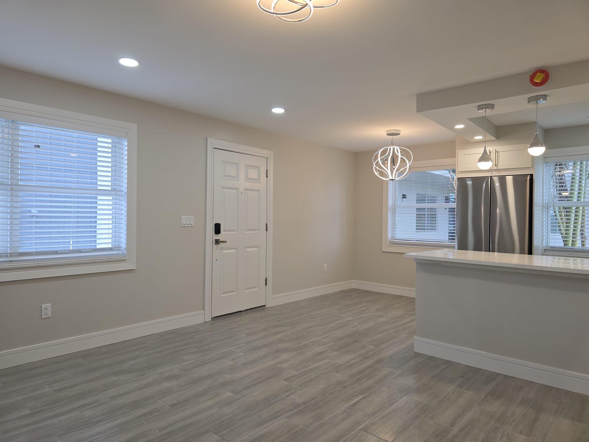 215 E NORMANDY E # 215 — Photo 3