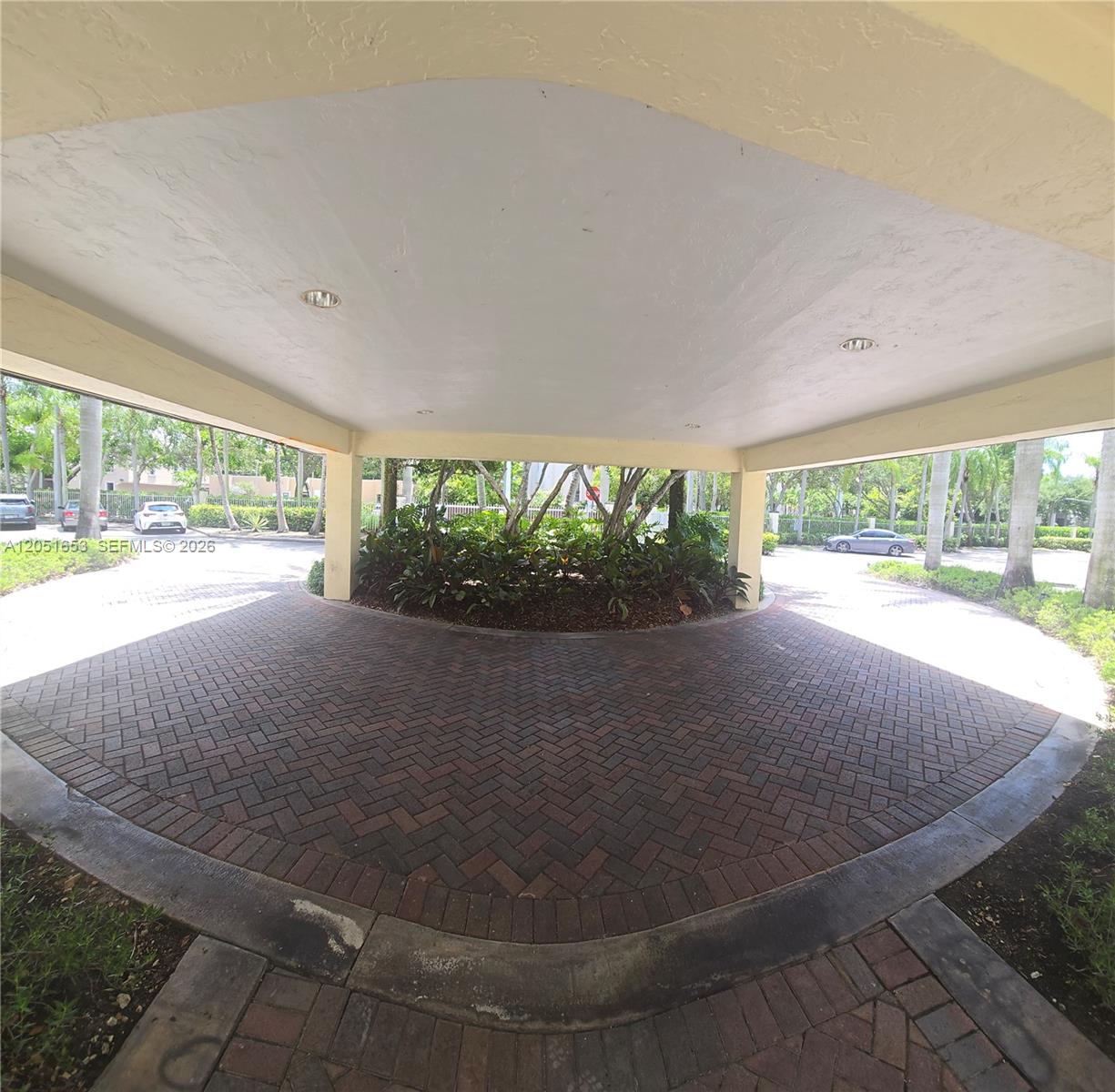 8950 SW 69th Ct # 306, Pinecrest FL 33156