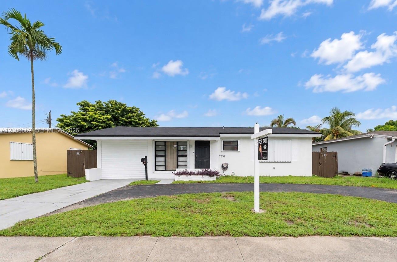 7551 Polk St, Hollywood FL 33024