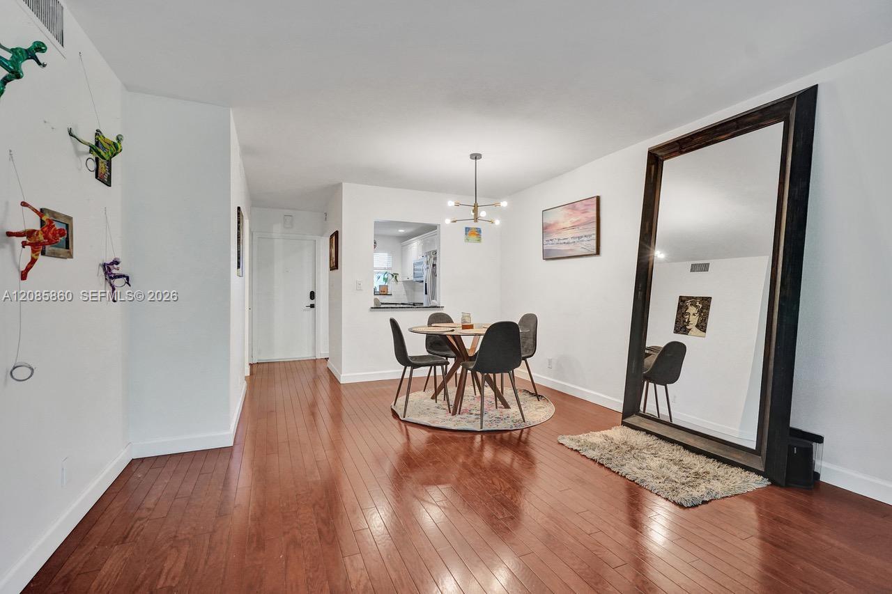 1785 N Andrews Sq # 205E — Photo 5