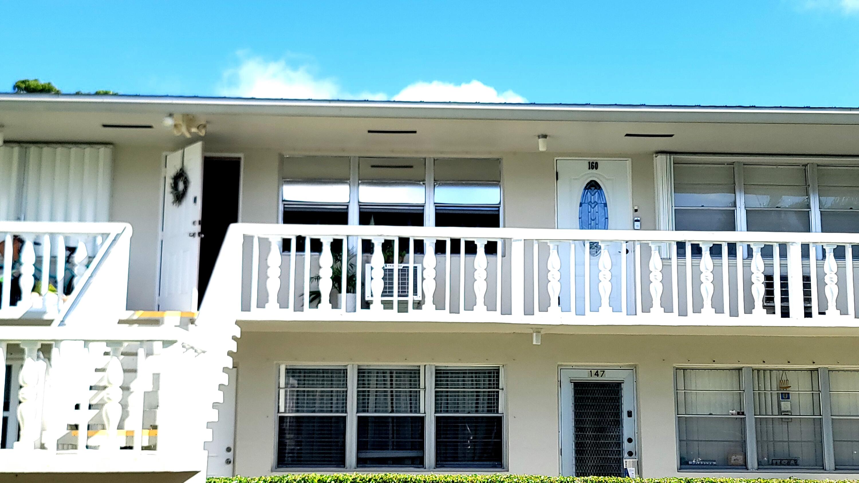 159 Cambridge G, West Palm Beach FL 33417