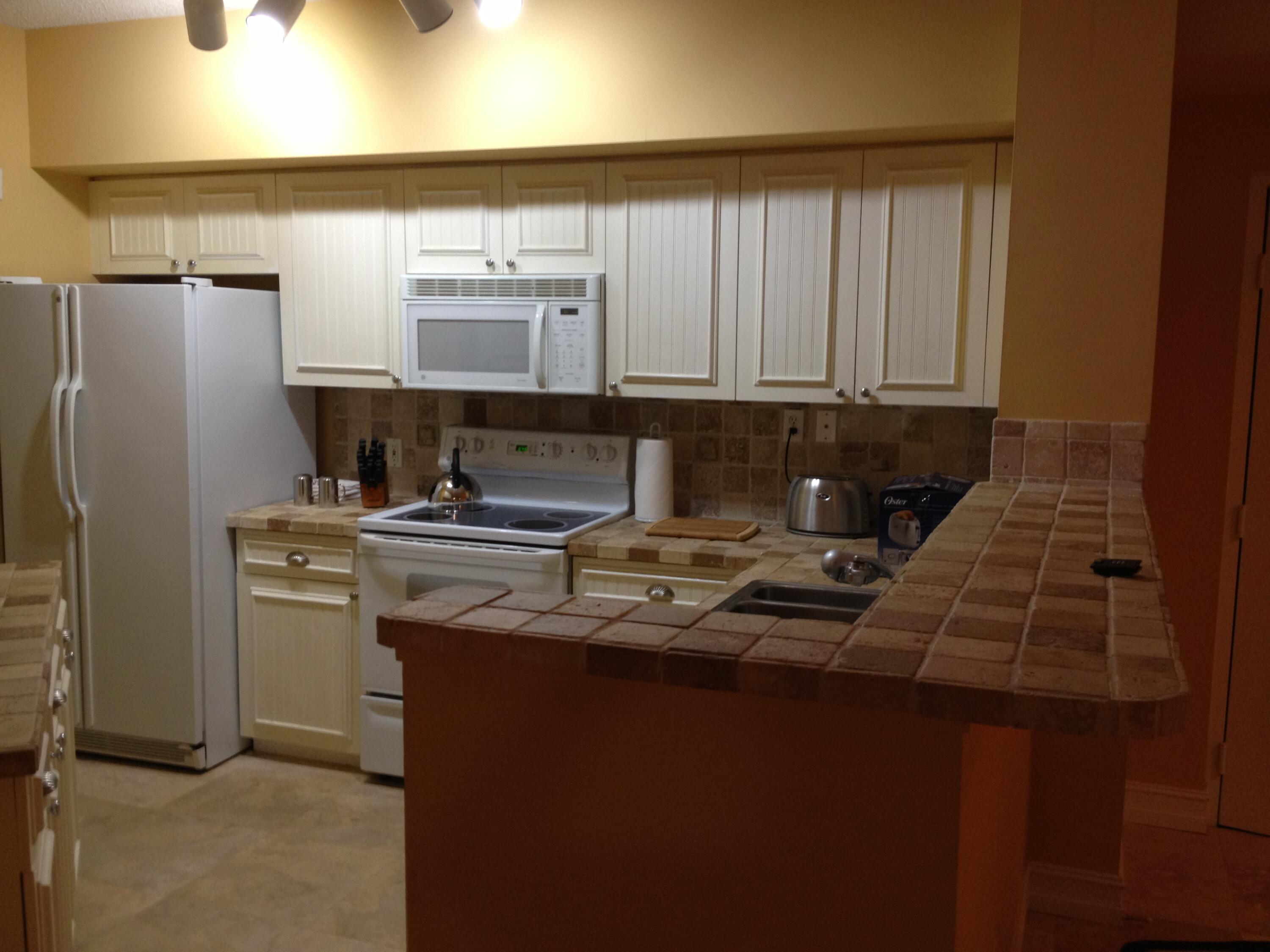 11760 SW SAINT ANDREWS Place # 103 — Photo 4