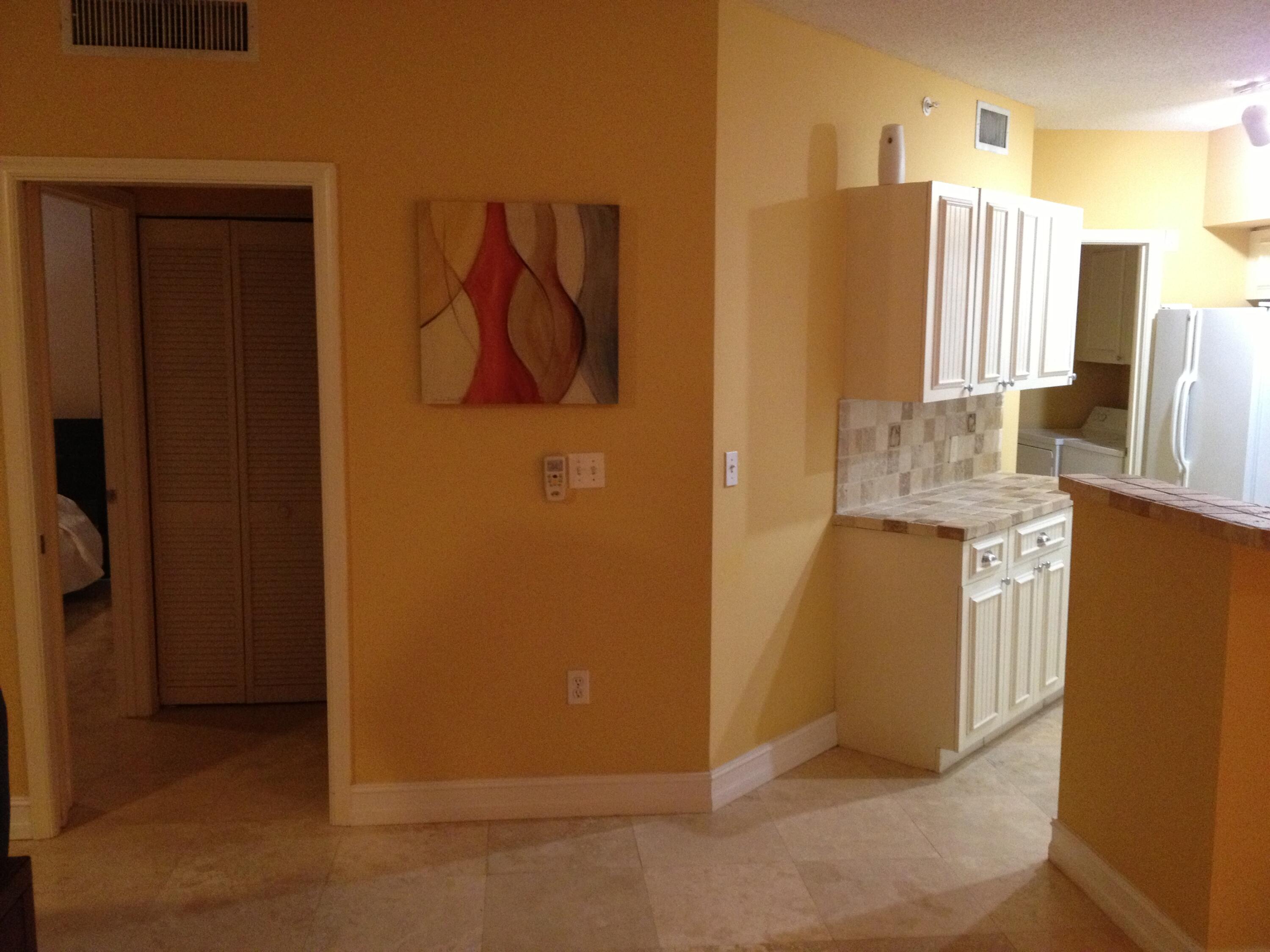 11760 SW SAINT ANDREWS Place # 103, Wellington FL 33414