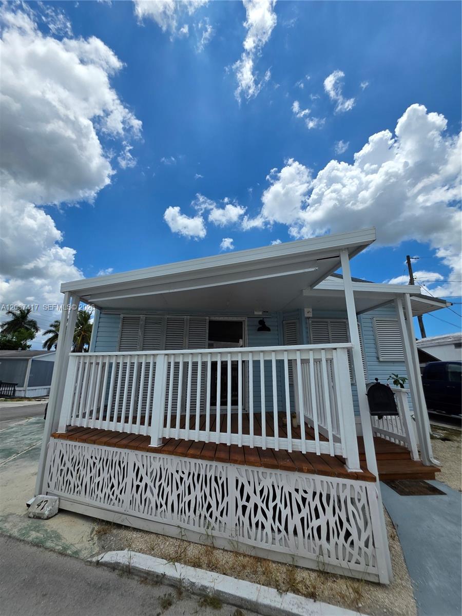 17350 SW 232nd St  Lot #47, Miami FL 33170