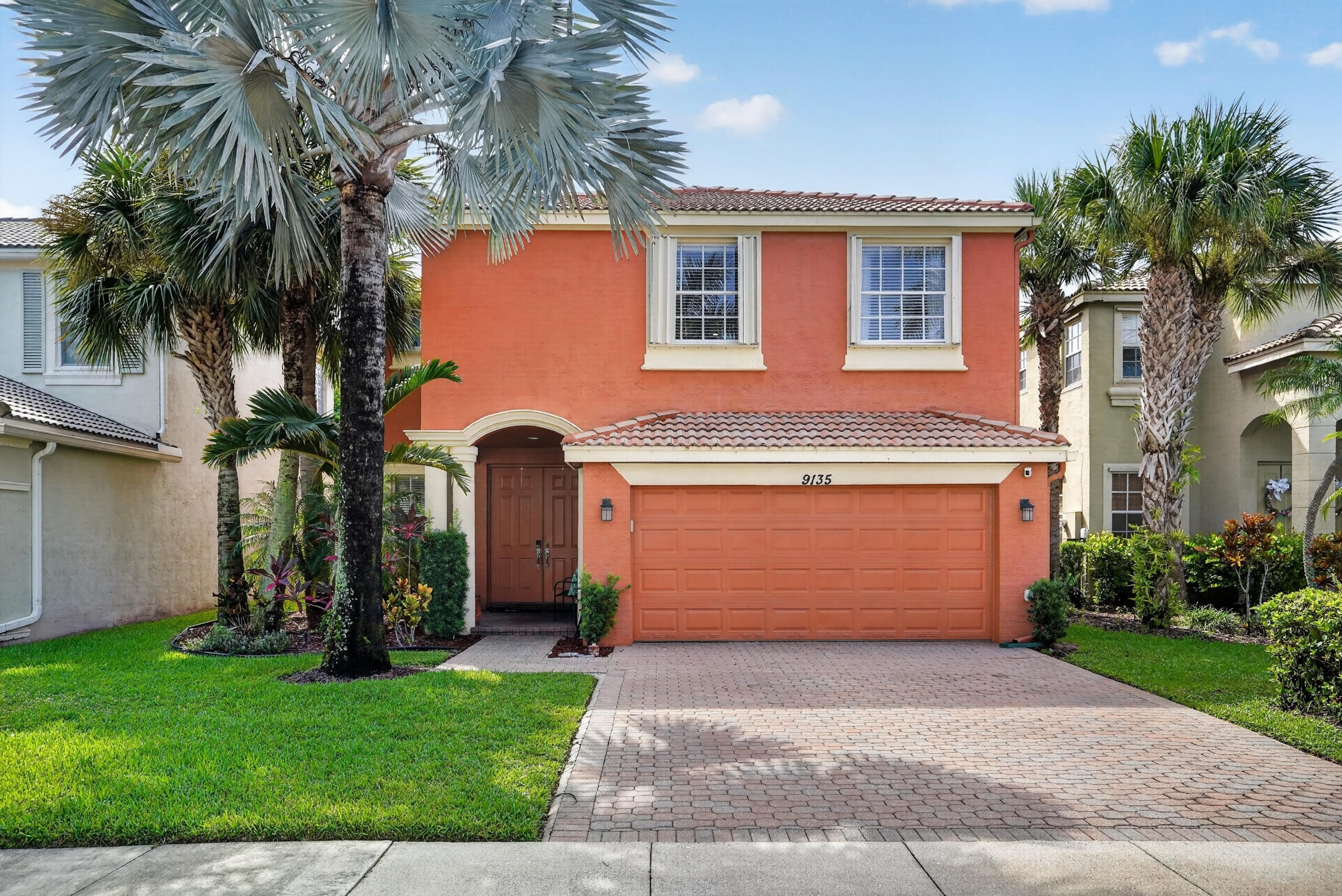 9135 Dupont Place — Photo 3