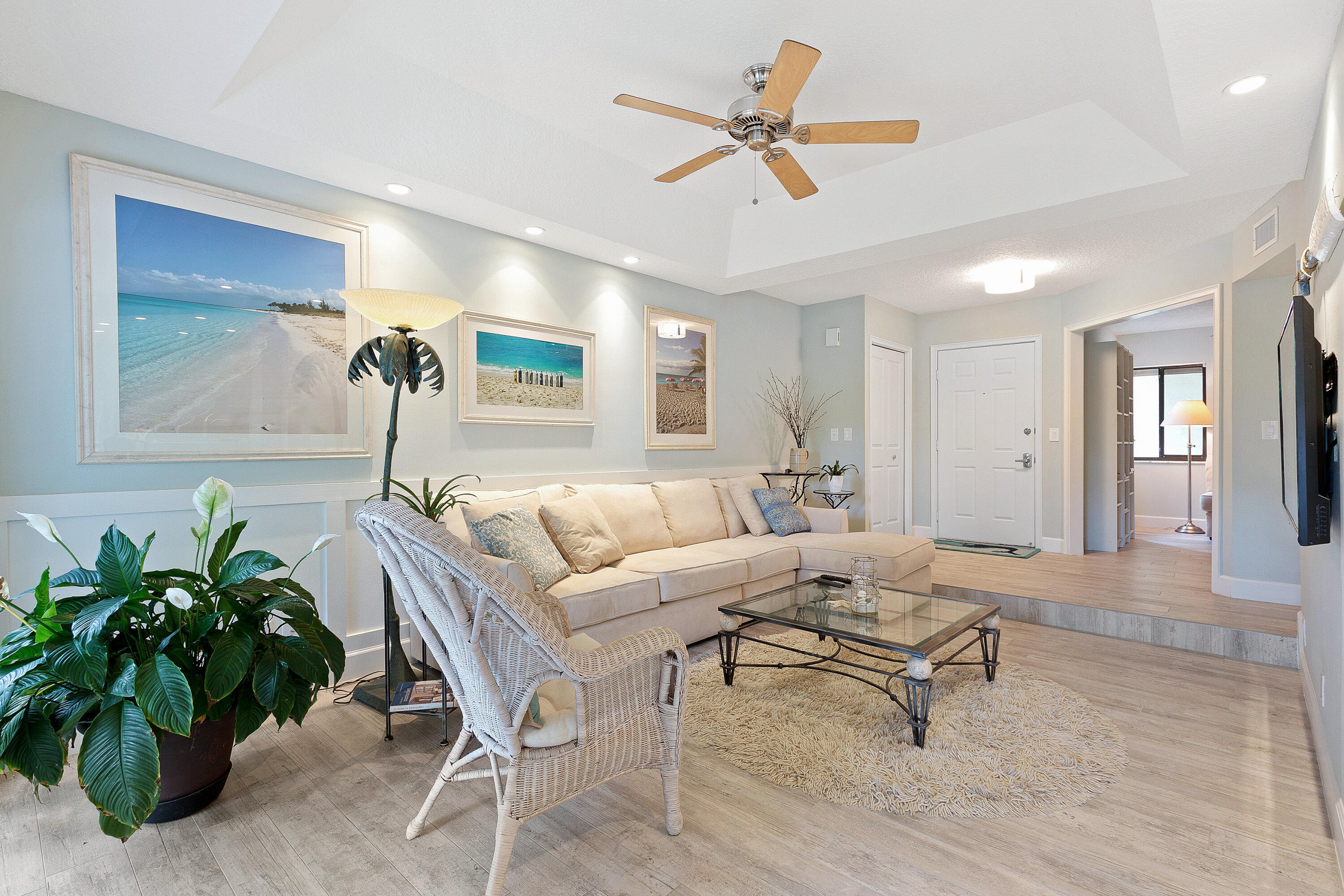 204 SEA OATS Drive # D, Juno Beach FL 33408