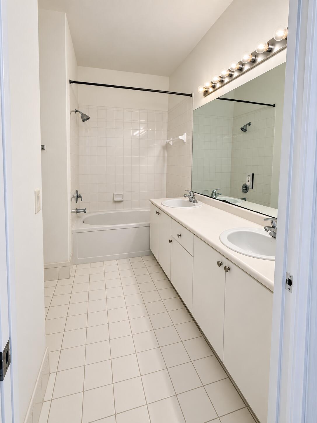2113 Shoma Drive — Photo 3