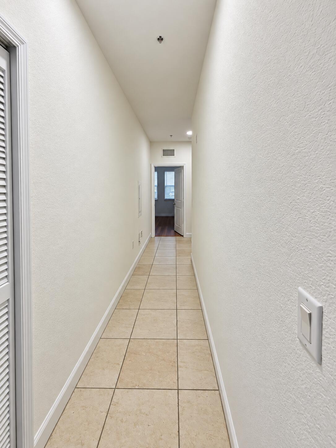 2113 Shoma Drive — Photo 4