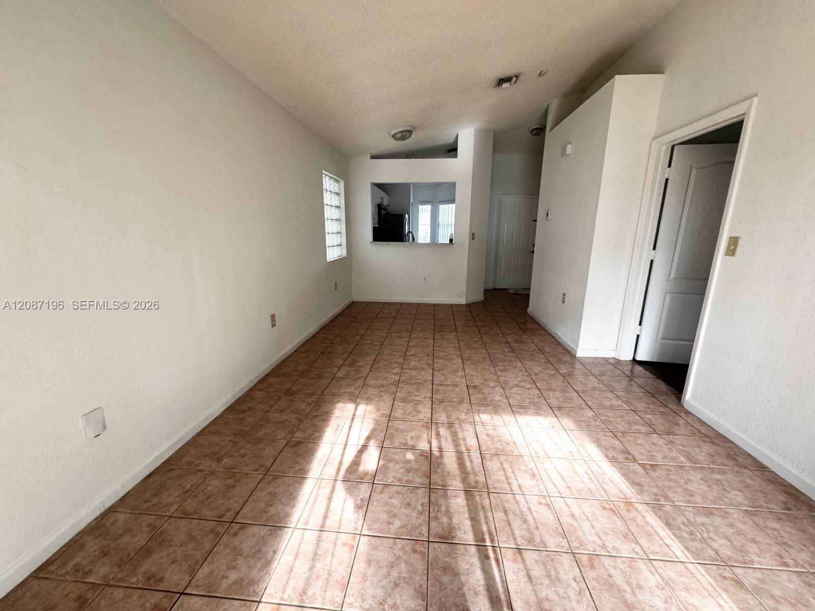 12178 SW 143rd Ln # 4 — Photo 3
