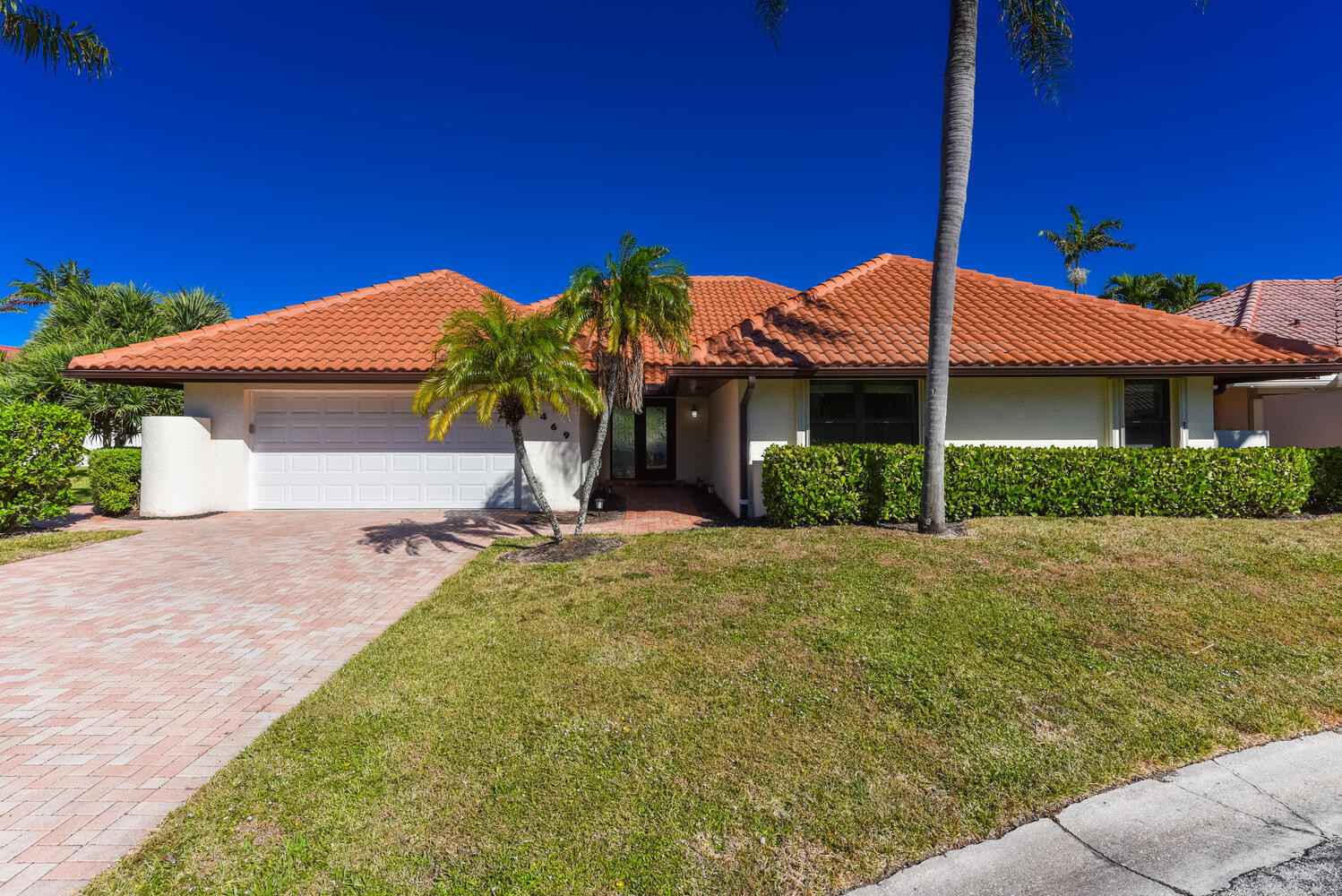 1469 Via Privada, Jupiter FL 33477