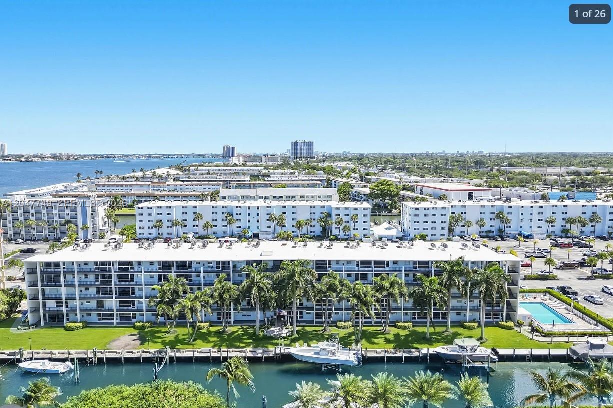 109 Paradise Harbour Blvd # 406, North Palm Beach FL 33408