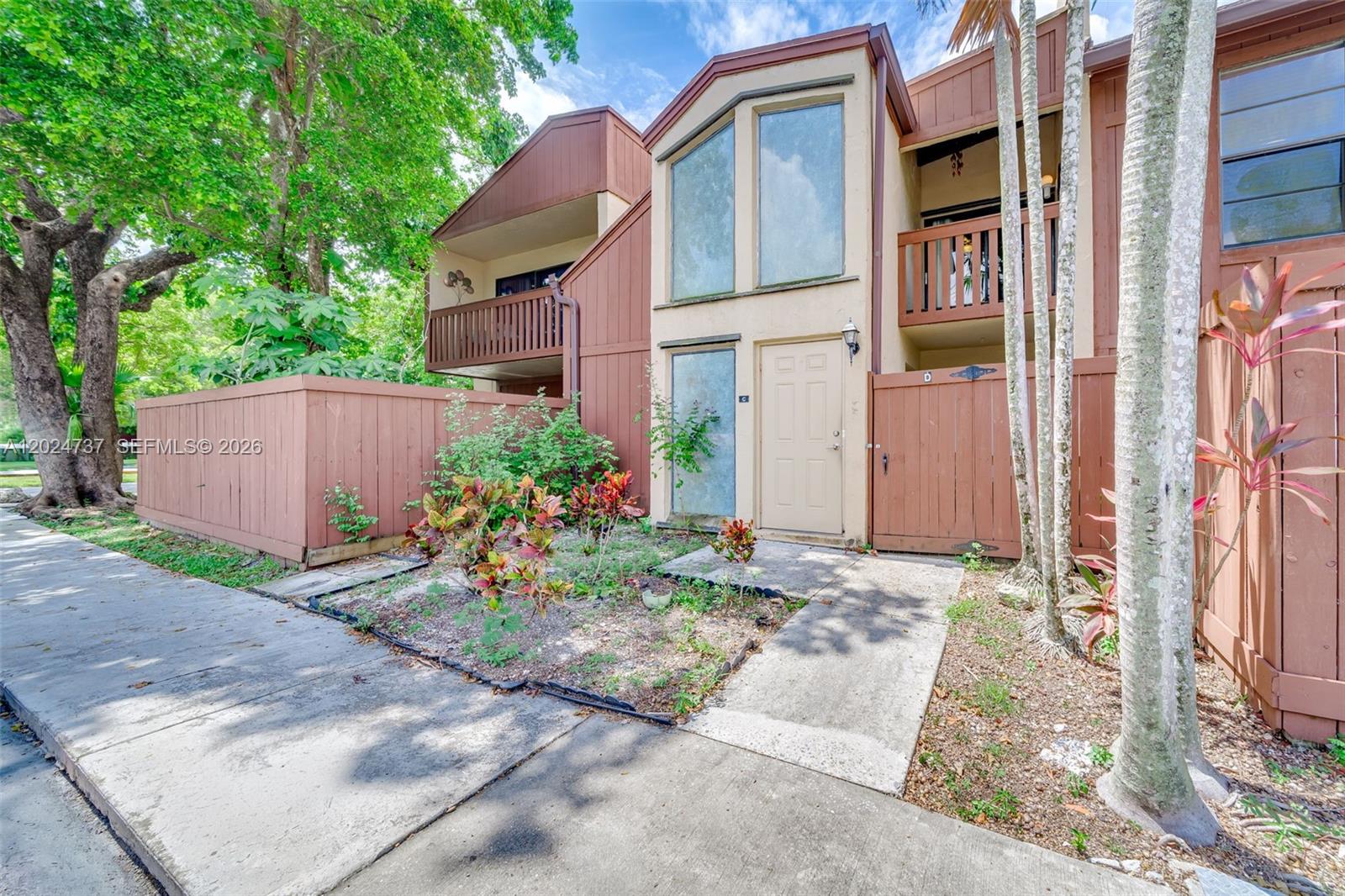 6547 SW 116th Pl # C, Miami FL 33173