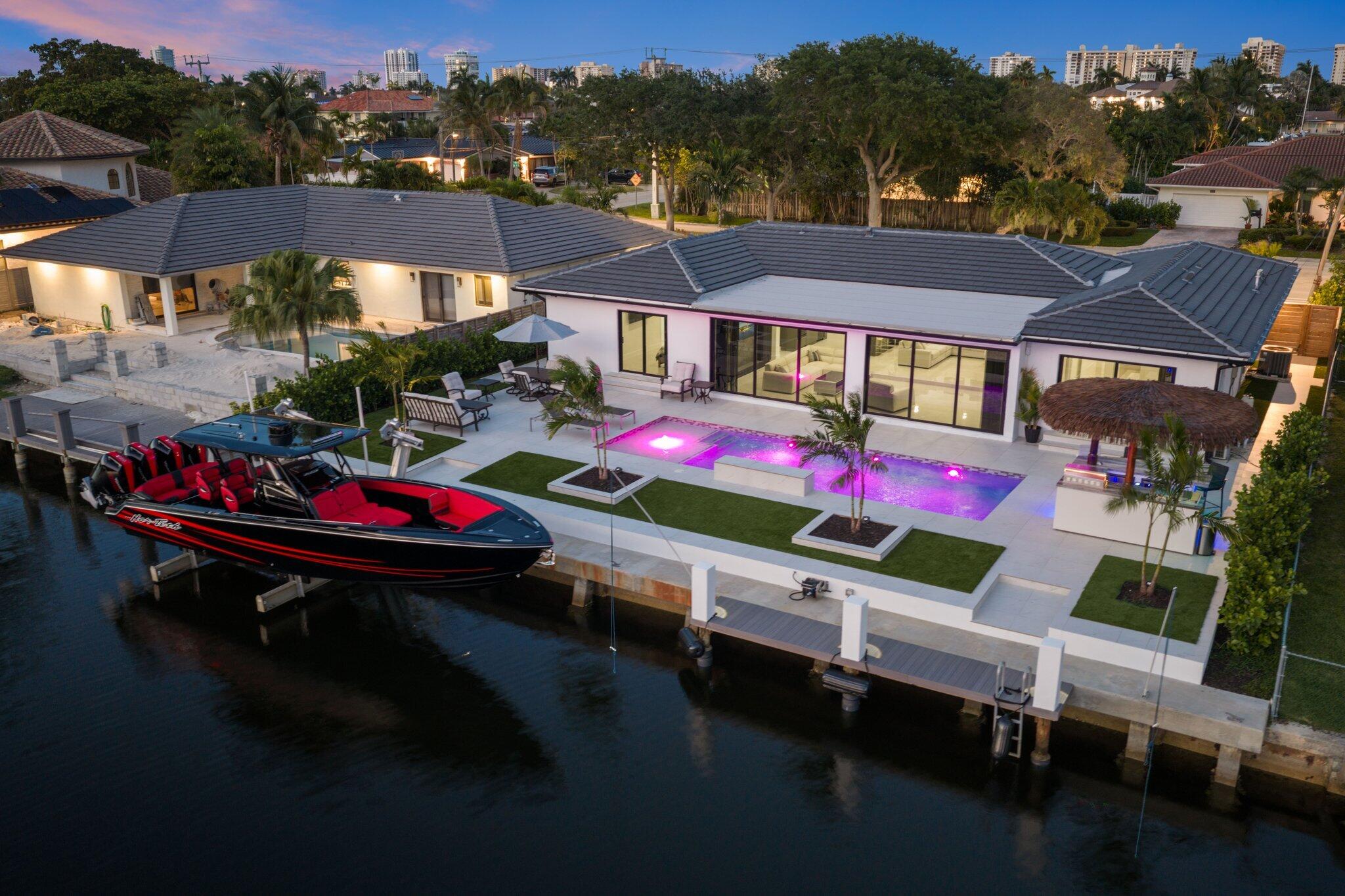 5641 Bayview Drive, Fort Lauderdale FL 33308
