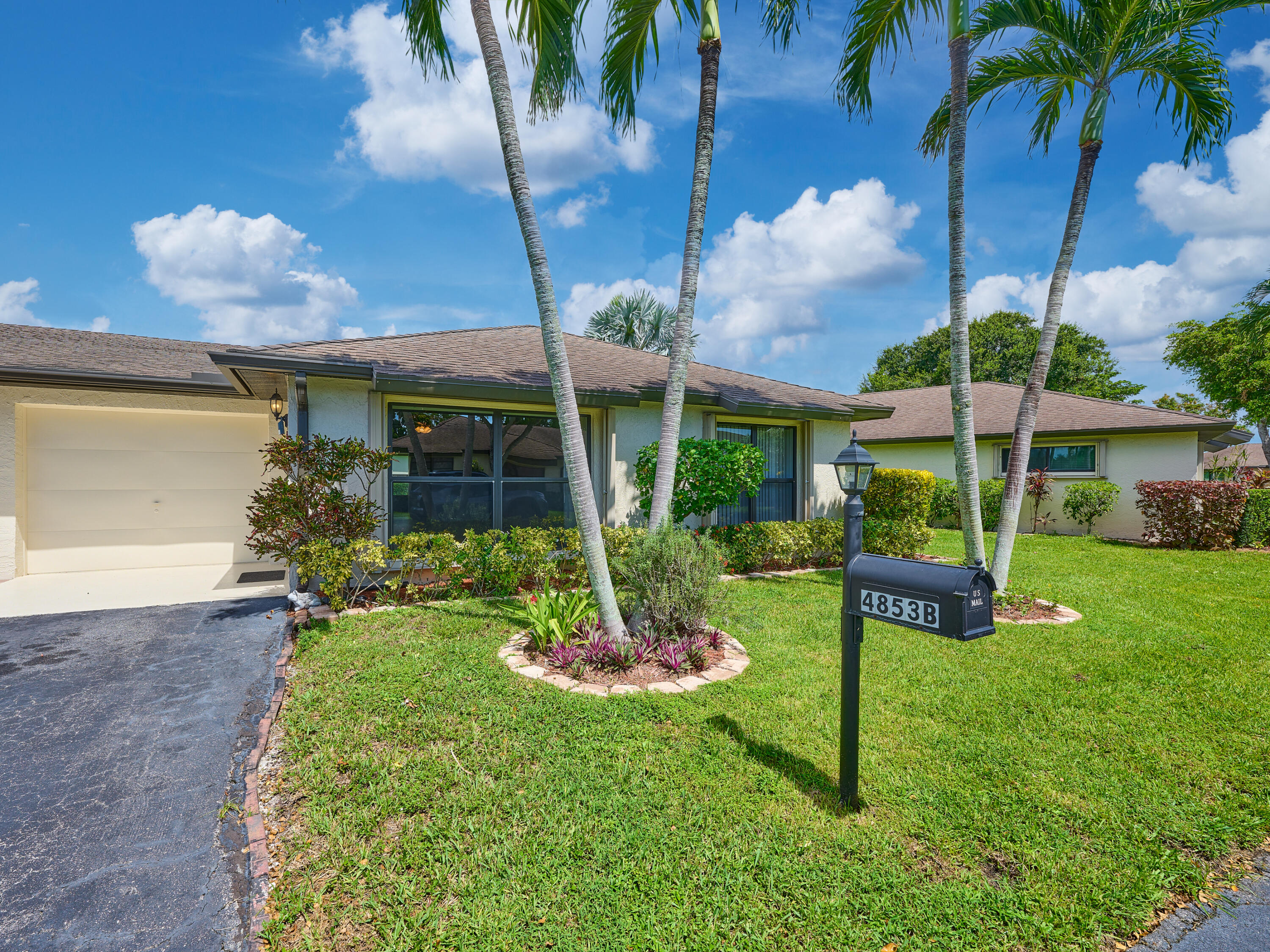 4845 EQUESTRIAN Circle # B, Boynton Beach FL 33436