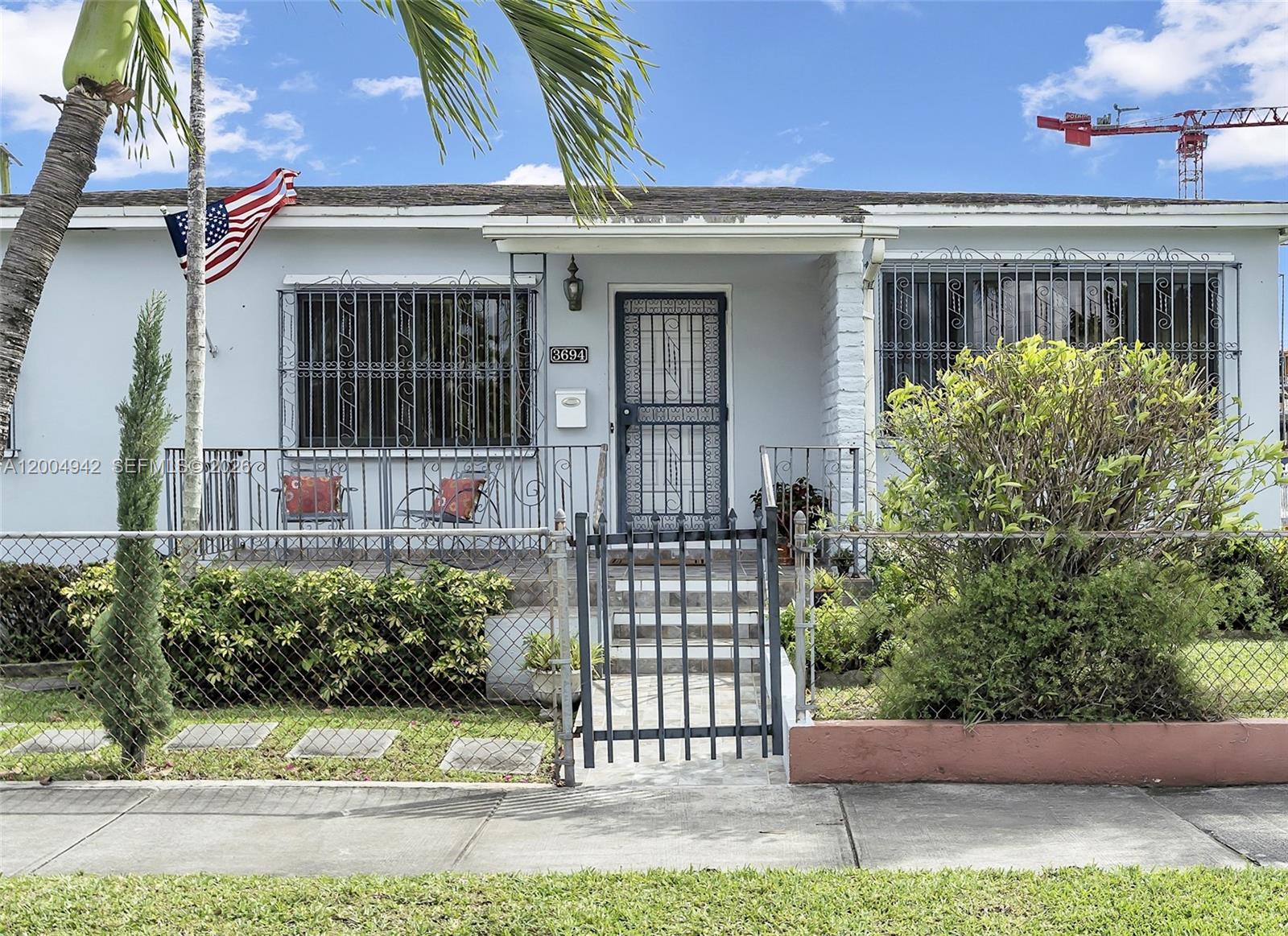 3694 NW 20th St, Miami FL 33142