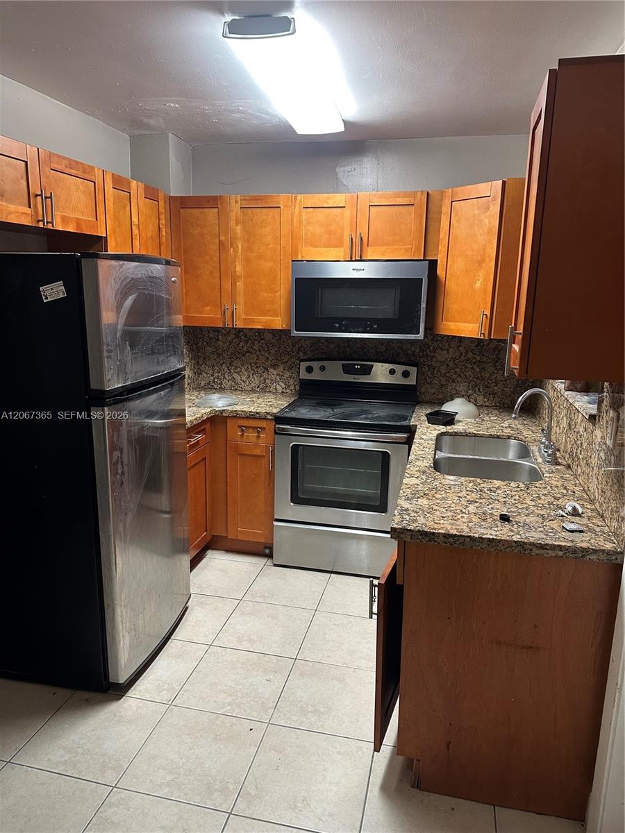 53 NW 169th St # 53, North Miami Beach FL 33169
