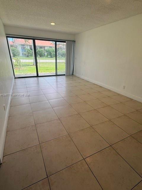 1480 WINDORAH WAY # C — Photo 3