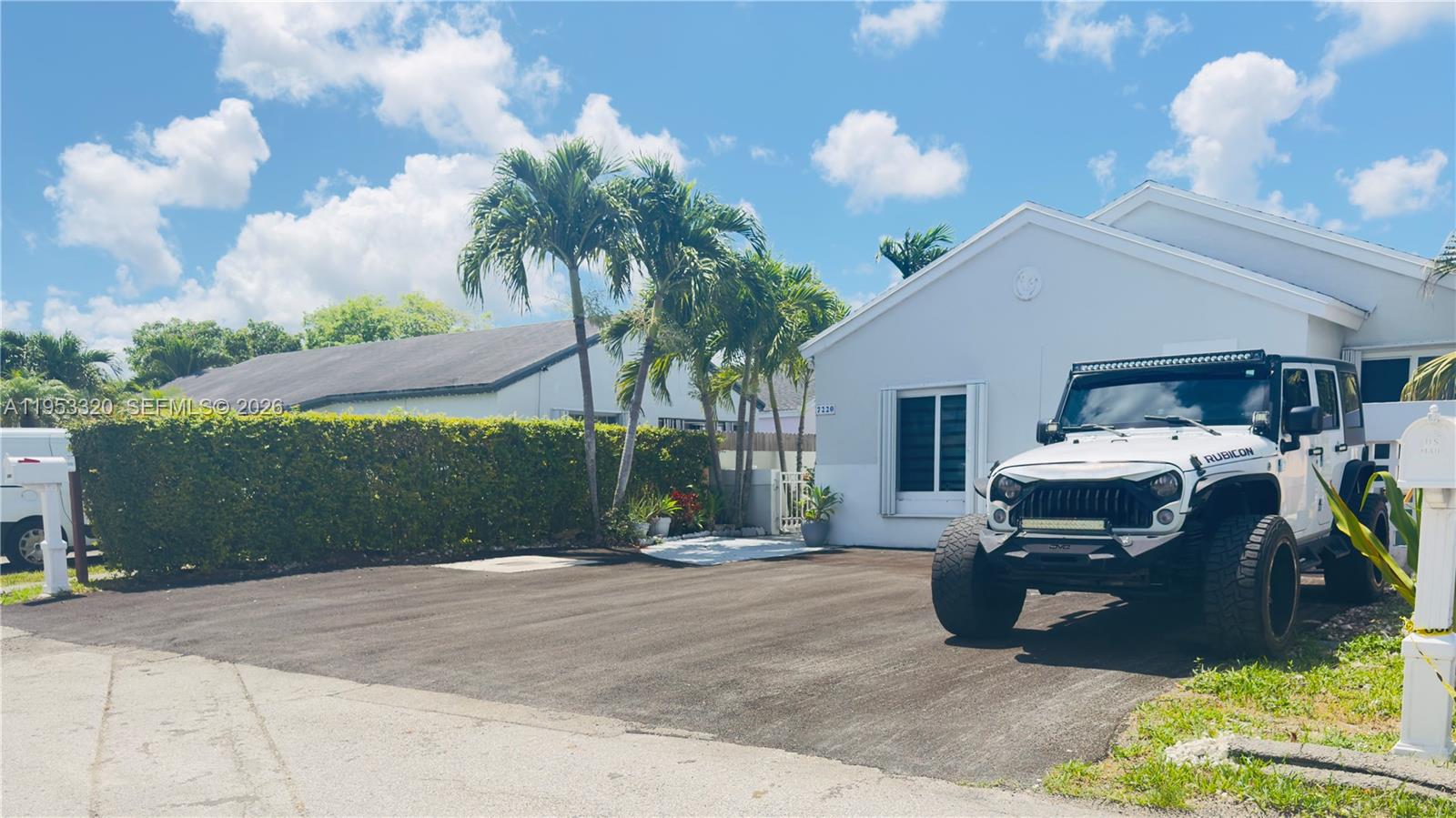 7220 SW 149th Ct — Photo 4