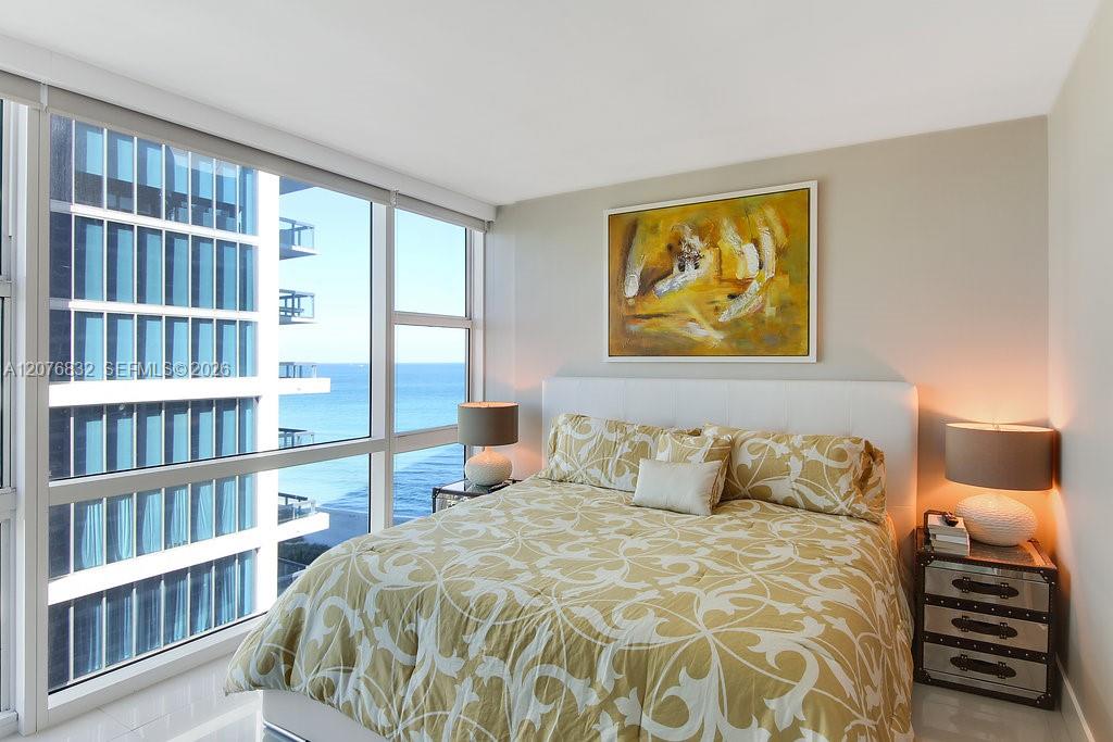 6801 Collins Ave # 1216 — Photo 2