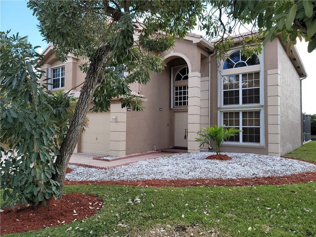 2281 SW 164th Avenue — Photo 2