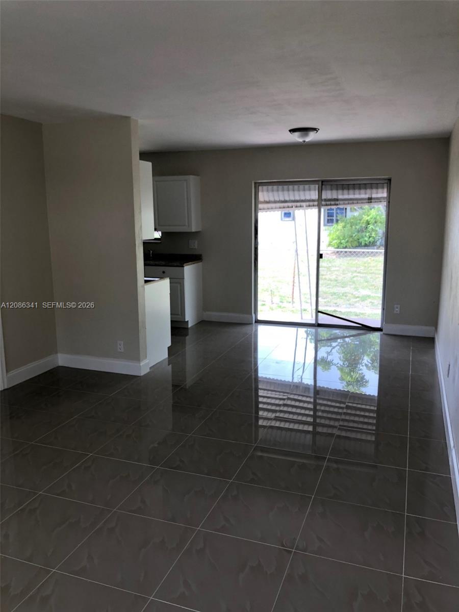 2417 Polk St # 2 — Photo 2