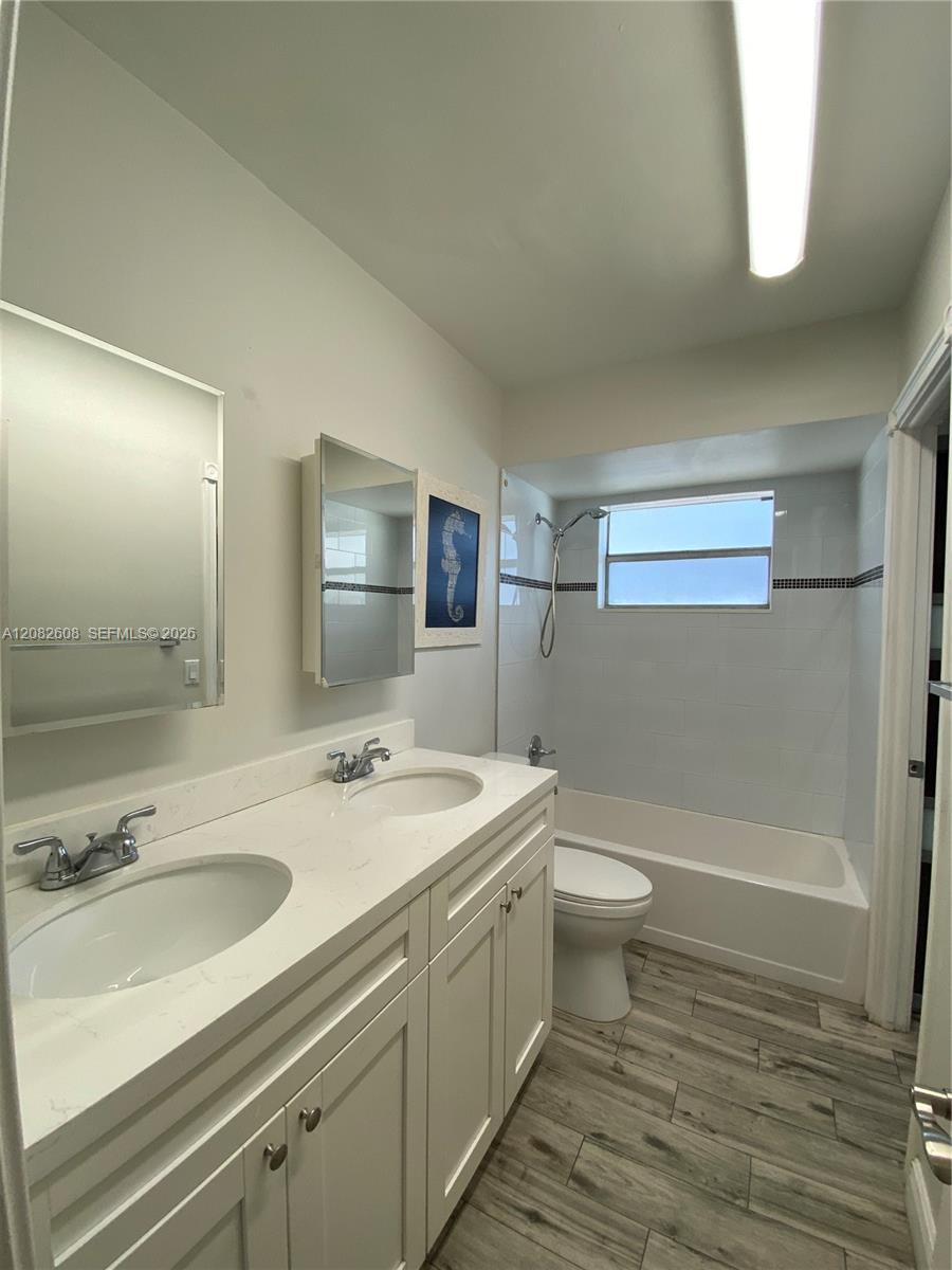 5181 W Oakland Park Blvd # 112 — Photo 5